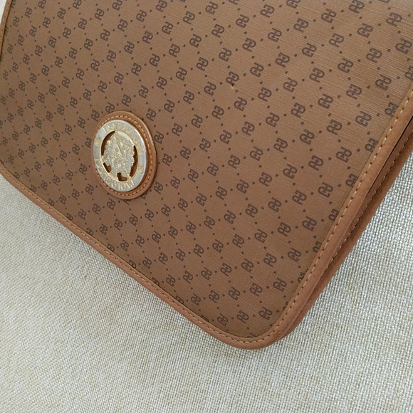 Paolo Gucci Wallet - Picture 7 of 12